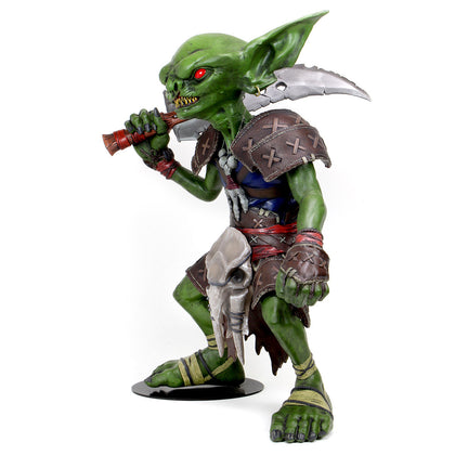Pathfinder Foam Replica: Life-Sized Goblin - 2