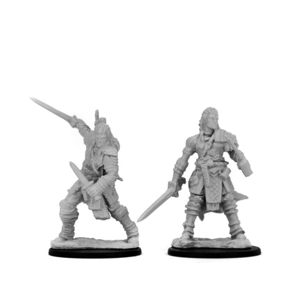 Pathfinder Battles Deep Cuts Unpainted Miniatures: Human Male Fighter - 1