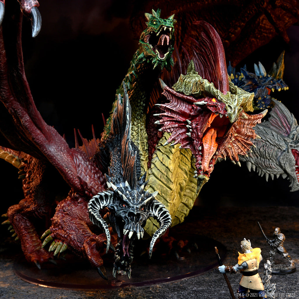 D&D Icons of the Realms Miniatures: Gargantuan Tiamat – WizKids